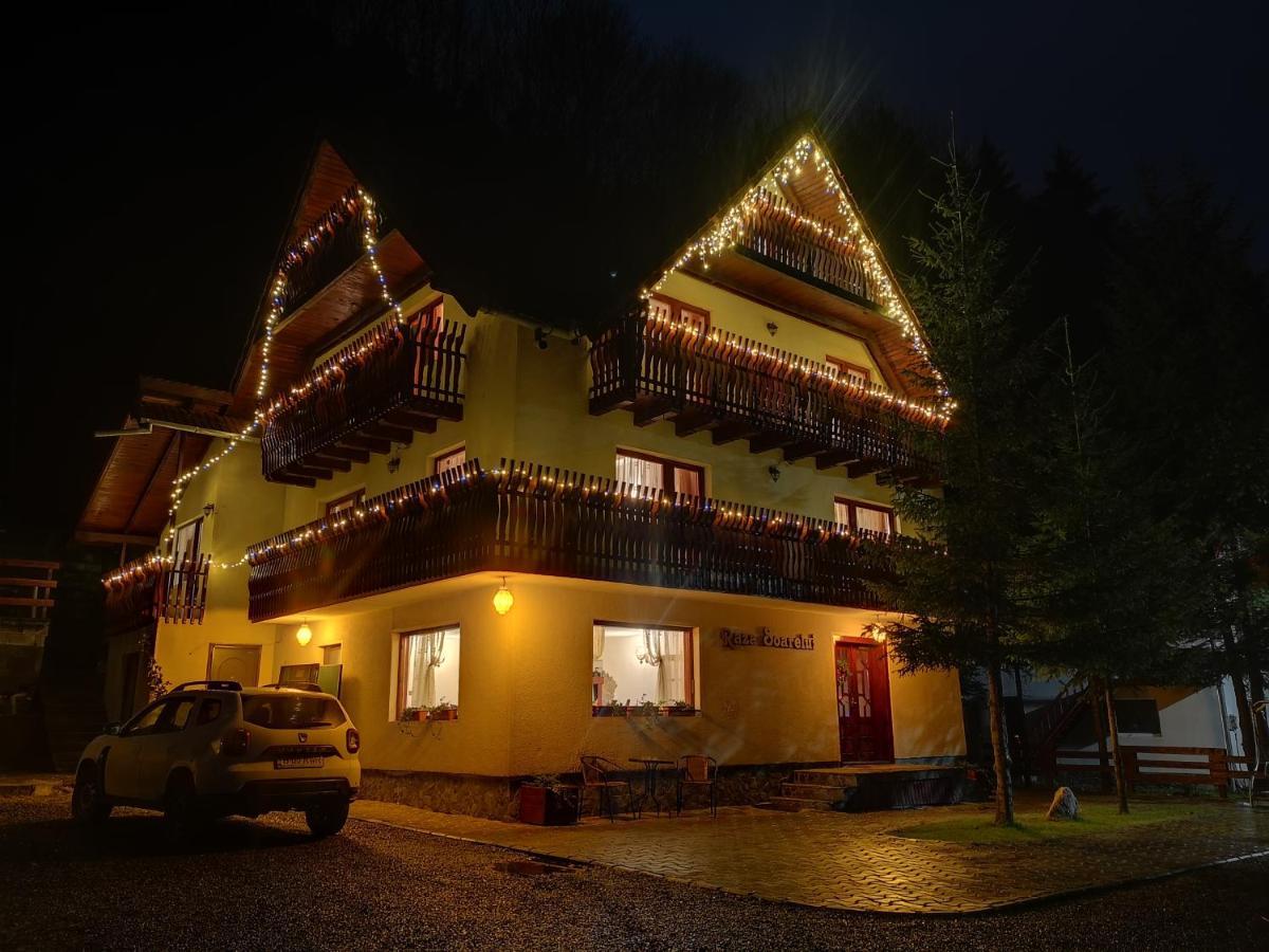 Raza Soarelui Hotel Moeciu De Sus Eksteriør billede
