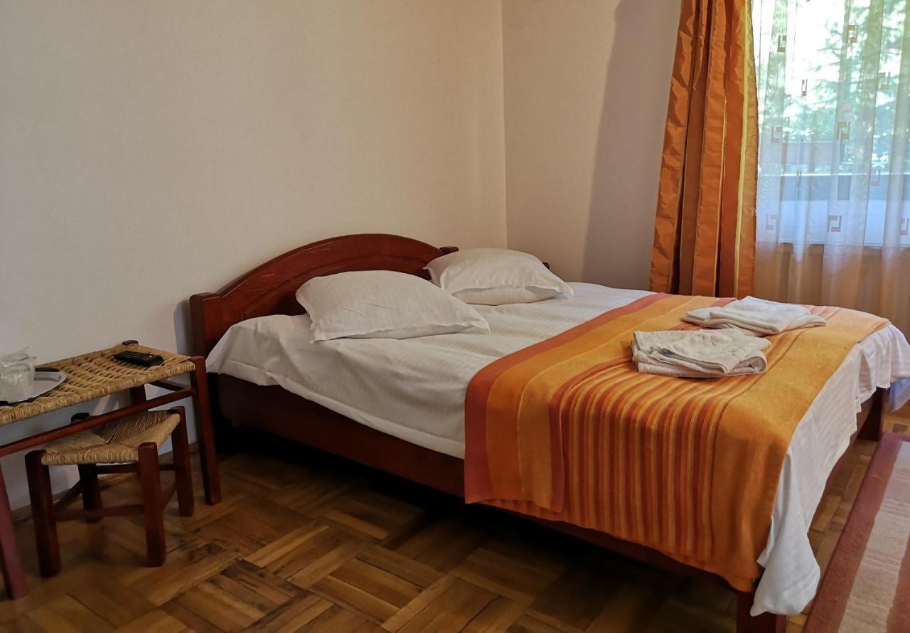 Raza Soarelui Hotel Moeciu De Sus Værelse billede